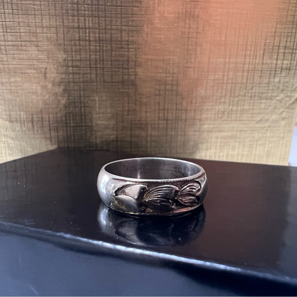 925 Silver Leaf Pattern Ring - image 1